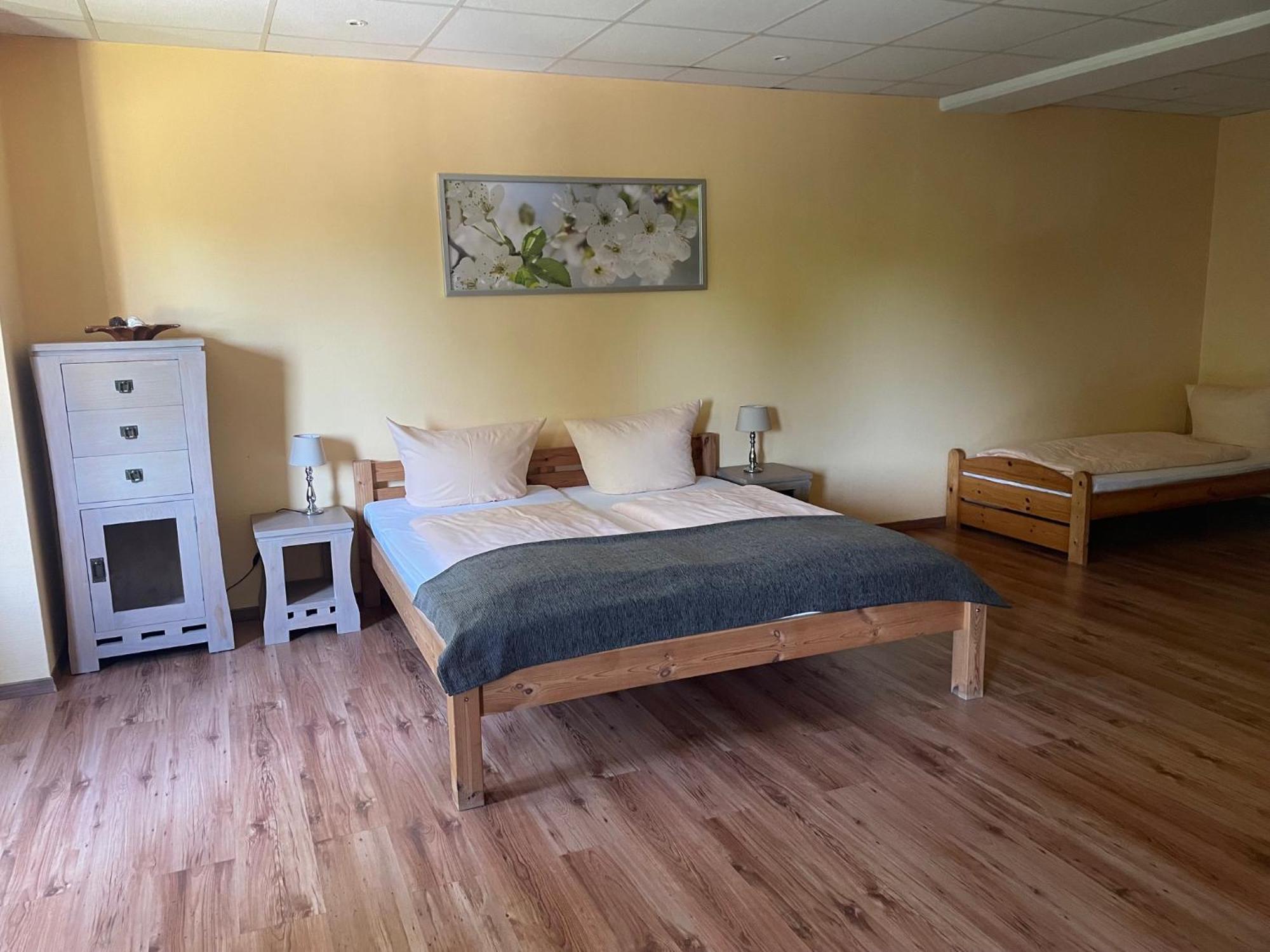 Hotel Rabenstein Raben Steinfeld Εξωτερικό φωτογραφία
